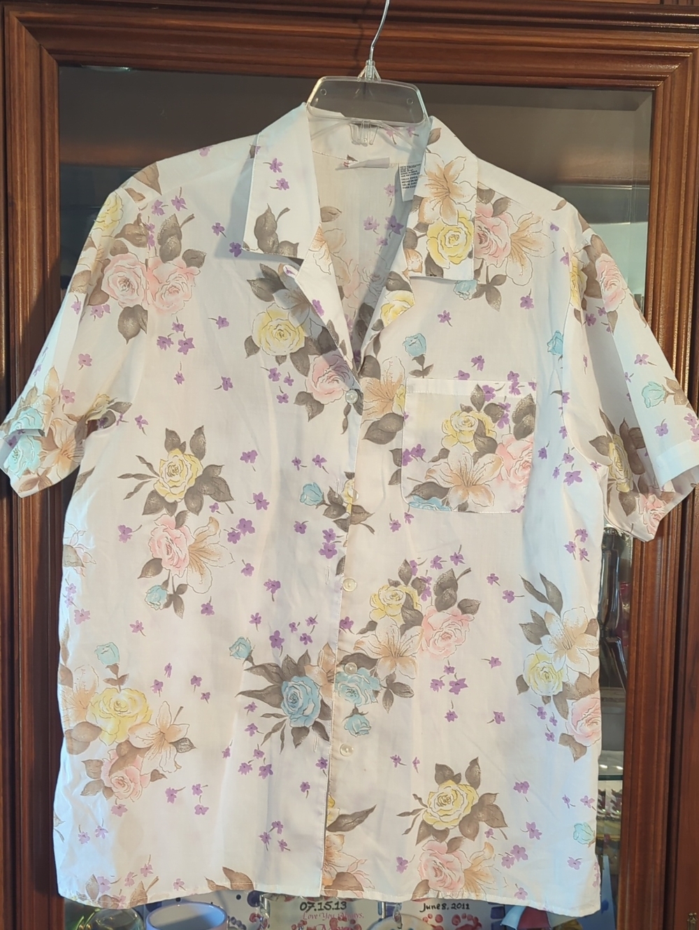 Bobbie Brooks White Short-Sleeve Floral Button-Down Shirt